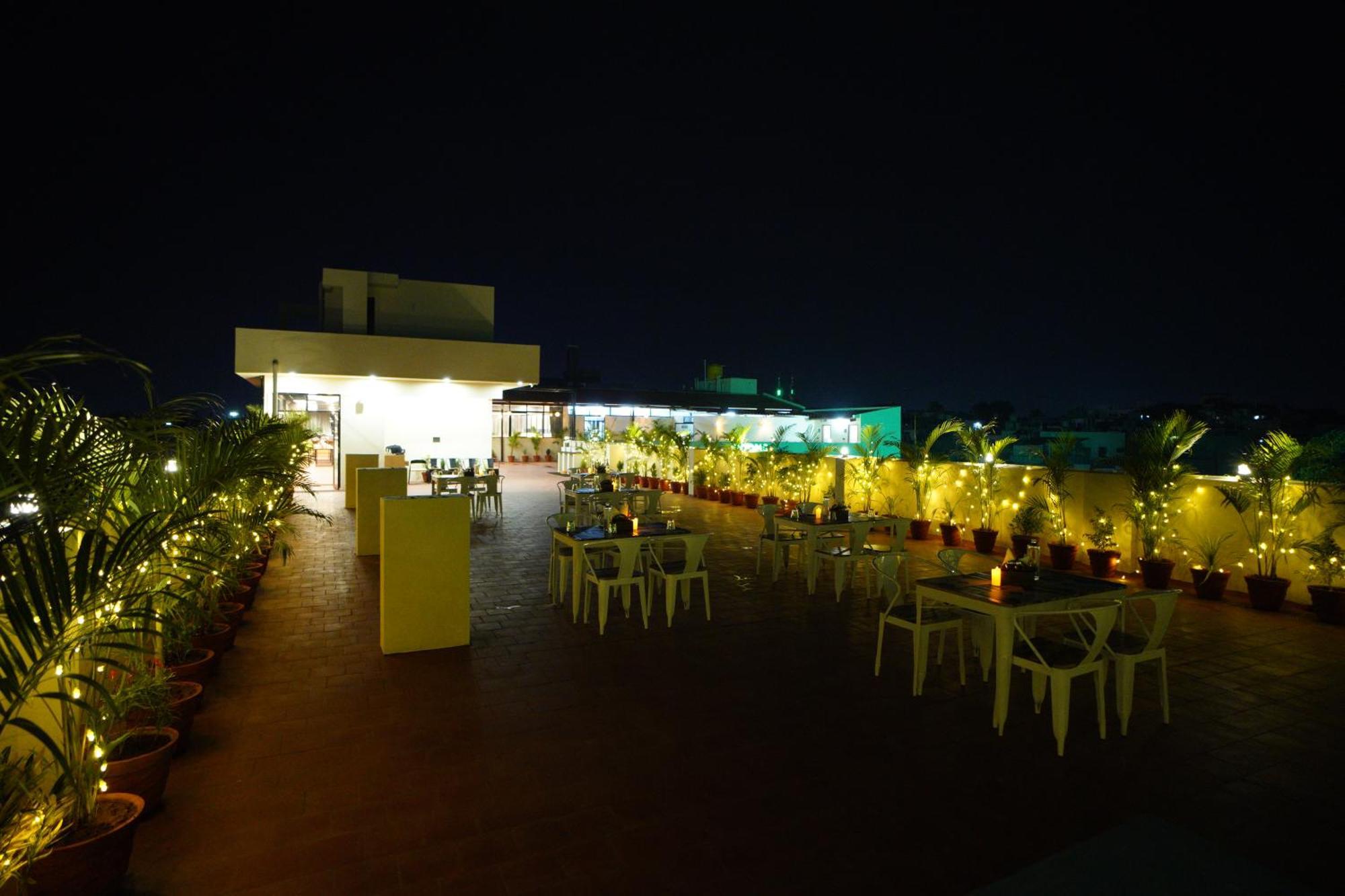 Emerald Urban Comforts Mysore Exterior foto