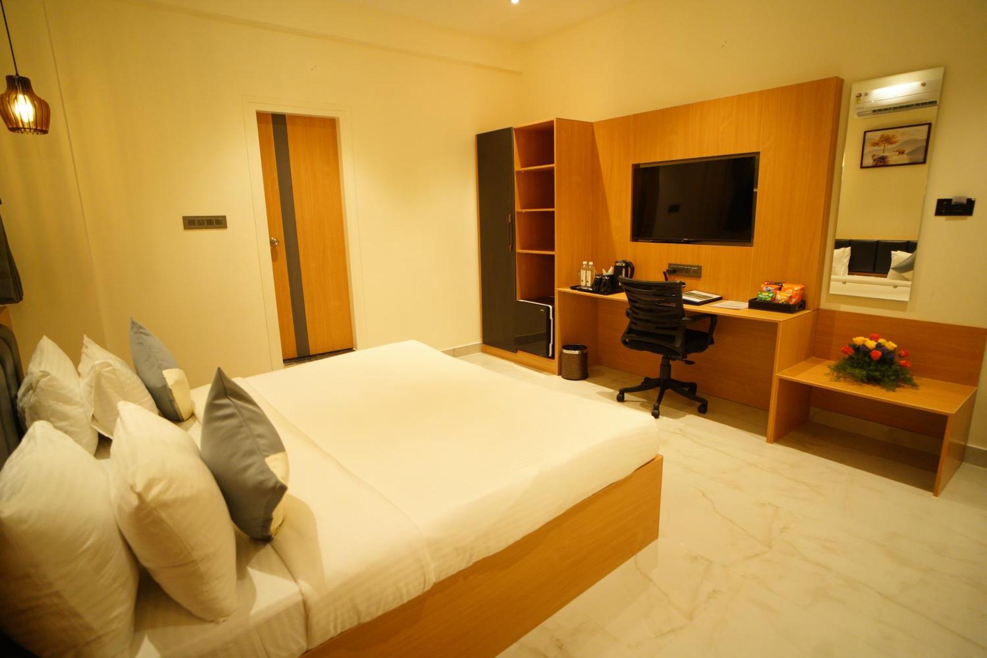 Emerald Urban Comforts Mysore Exterior foto